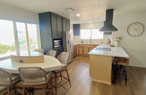 Lake Isabella House | Vista del Lago/Lake View/Sleeps 10