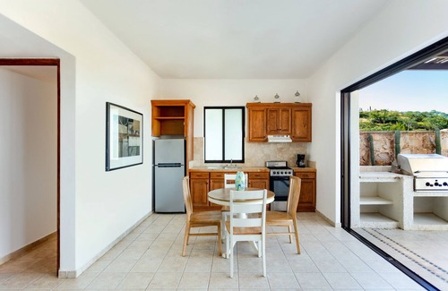 La Paz Villa | Vista Del Mar: Private 2-bedroom 2-bathroom oceanview villa