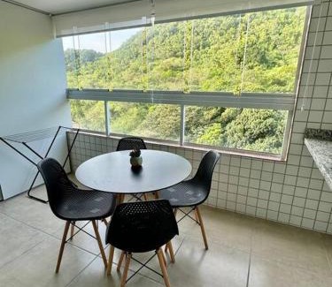 Canto do Forte Apartment | Vista espetacular no forte em PG
