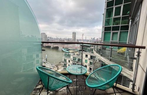Vauxhall Apartment | Vista Haven: A Short Let Retreat