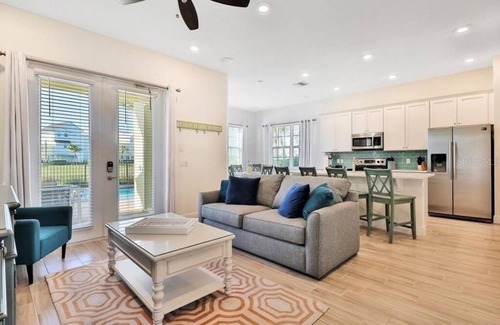 West Kissimmee Villa | ‘’ Vista Lago ‘’Hotel Amenities, Private Pool/Hot-Tub,Disney, Margaritaville