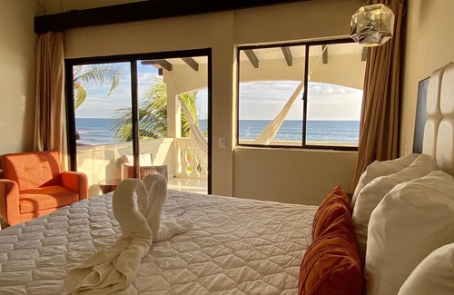 El Cuco Hotel | Vista Las Olas Surf Resort