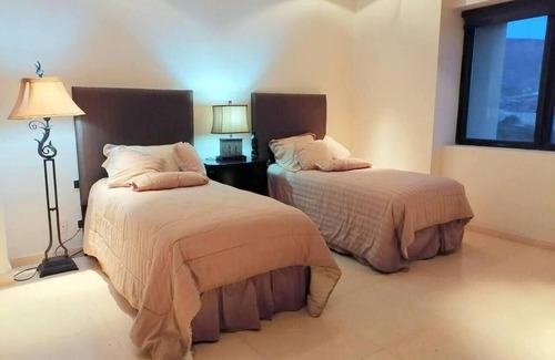 La Paz House | Vista Mar 2BR 2Bath Condo with pool and great views