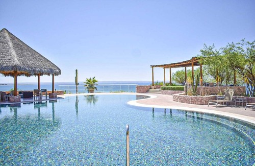 La Paz Condo | Vista Mar: 2BR2/2.5Ba Lux Condo at Puerta Cortes Resort