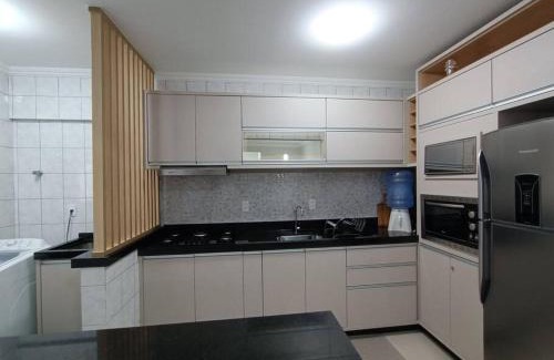 Itapema Apartment | Vista mar com ótima localização na meia praia