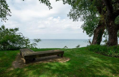 Riverside House | Vista Michigana