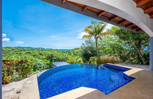 Playa Hermosa House | Vista Oceano