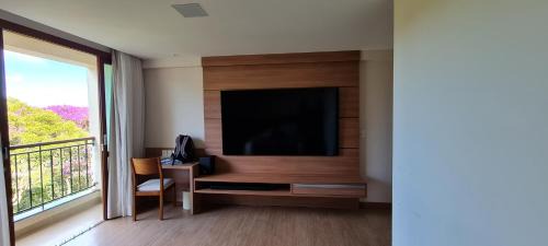 Pedra Azul Apartment | Vista para Pedra Azul e TV de 85'