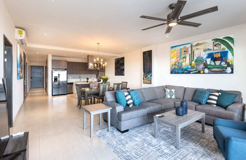 El Tezal Apartment | Vista Vela Luxury Ground Floor Terrace & BBQ!