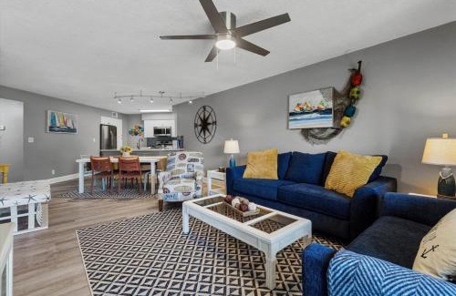 St. Petersburg House | Vista Verde West 6 136 2BD 2BA