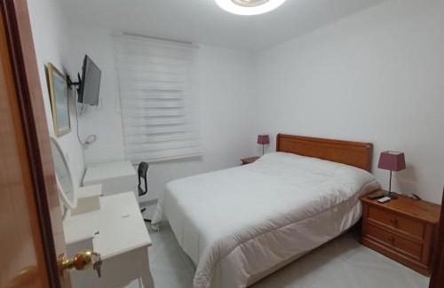 La Linea de la Concepcion House | Vistas a 3 Países y 2 Continentes 1º linea de Playa a 5 minutos de Gibraltar