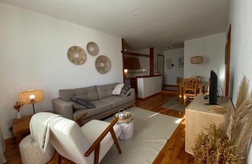 Saillagouse Apartment | Vistas excepcionales, jardín con piscina, muy acogedor