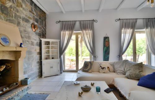 Andros House | Vitali River House Andros