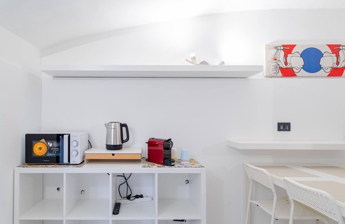 Historic Centre Apartment | Vittorio Emanuele II - Apartment