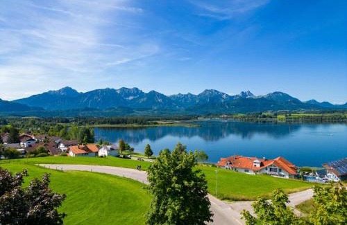 Hopfen am See Apartment | Vitusfort Appartement "Irish Whisky Suite"