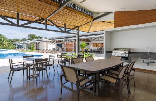 Barrio Santa Lucia House | Viva Jaco