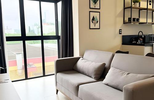 Centro Apartment | Viva o Centro de Blumenau | vaga | piscina | WIFI