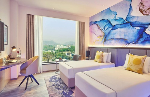 Navi Mumbai Hotel | Vivanta Navi Mumbai Turbhe