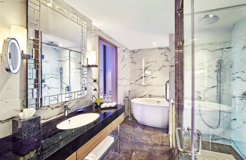 Navi Mumbai Hotel | Vivanta Navi Mumbai Turbhe