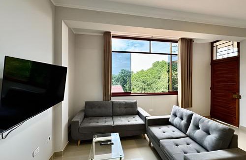 La Banda de Shilcayo Apartment | Vive a 5min centro 2HAB con A/C Terraza y Parrilla