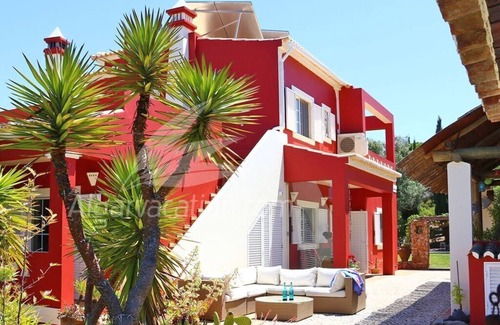 Porches Boat Rental | Vivenda Cascata Comfortable holiday residence