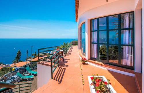 Garajau House | Vivenda da Esquina - by LovelyStay