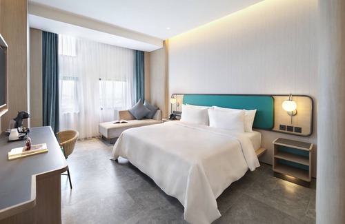 Tangerang Hotel | VIVERE Hotel, ARTOTEL Curated