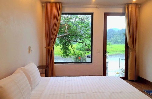 Hoa Lu Bed & Breakfast | Vivian riverside cottage - Ninh Bình