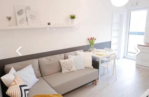 Targowek Apartment | ViviAppartments, Warsaw, Targowek