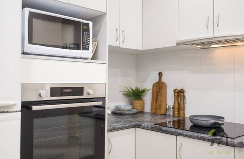 Baulkham Hills House | Vivid House in Baulkham Hills