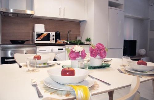 En Corts Apartment | Vivienda junto a Ruzafa - 12 PAX y más