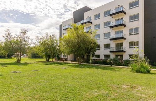 Ezeiza Apartment | Vivienda Minimalista Ezeiza 305