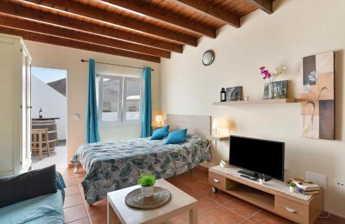 El Golfo Apartment | Viviendas El Pescador - Timón
