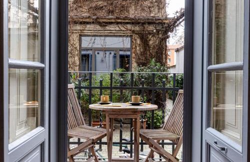 Gioia Apartment | VivimiHome - Lusso Segreto tra Centrale e Isola