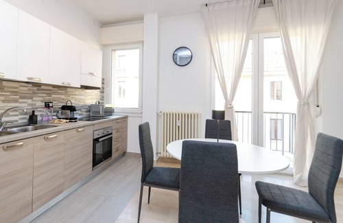 Porta Genova Apartment | VivimiHome-Navigli Lussuoso Appartamento