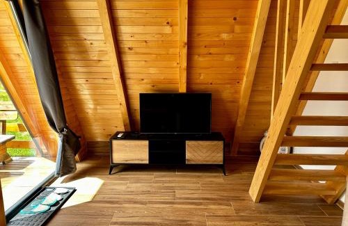 Sumece Ski Chalet | Vlasic Odmor - Microcastl
