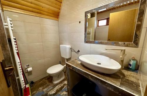 Sumece House | Vlasic Odmor - Villa Krajina IV & jacuzzi