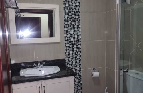 Newtown Hotel | VMCC