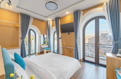 Da Lat Hotel | VMT Hotel Villa