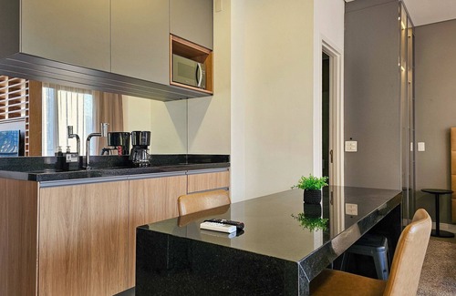 Vila Olimpia Apartment | VN Millenium by Housi