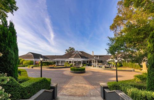 Pokolbin Hotel | voco® Kirkton Park Hunter Valley by IHG