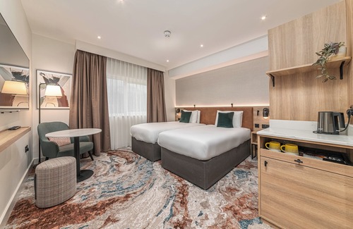 Corby Hotel | voco Rockingham Forest Corby by IHG