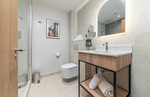 Corby Hotel | voco Rockingham Forest Corby by IHG