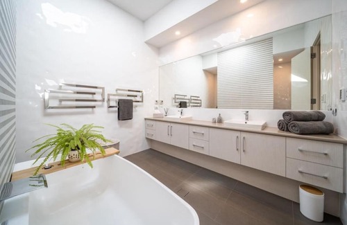 Forestville House | Vogue on Victoria Forestville