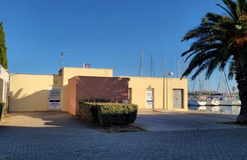 Gruissan Boat Rental | Voilier traditionnel, tout confort et au calme