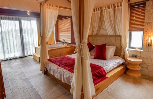 Yaniklar Villa | Volans Suites 3, Two-Bedroom Villa