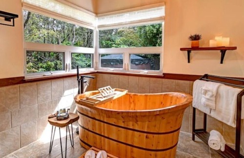 Volcano Cottage | Volcano Singing Forest Cottage Volcanoes National Park