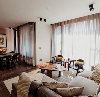 Colonia Cuauhtemoc Hotel | Volga