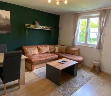 Villingen-Schwenningen Apartment | Voll ausgestattete 3 Zimmer Wohnung mit 2 Schlafzimmer