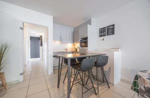 Westende Apartment | Volledig gerenoveerd 2 slaapkamer appartement in Westende-Bad, 250 m van het strand